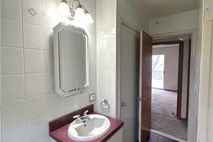 469 Girard St, Westmont Hilltop School District, PA 15905 - Photo 27