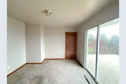 469 Girard St, Westmont Hilltop School District, PA 15905 - Photo 15