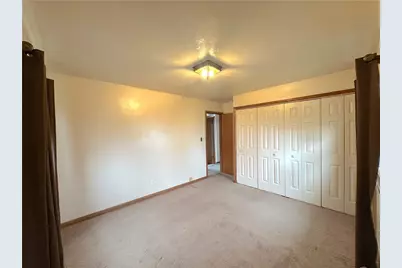 469 Girard St, Westmont Hilltop School District, PA 15905 - Photo 17