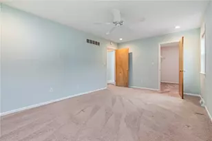 305 Squire Cir, Pittsburgh, PA 15212 - Photo 17