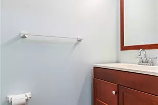 305 Squire Cir, Pittsburgh, PA 15212 - Photo 9