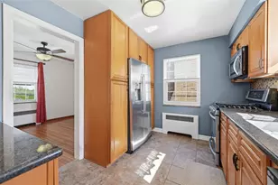 919 Tropical Ave, Beechview, PA 15216 - Photo 15