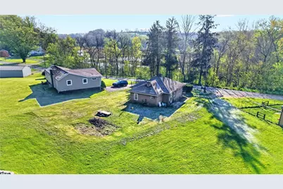 226 Kangaroo Hill Rd, Sewickley Township, PA 15660 - Photo 3