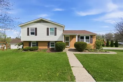 100 Tory Rd, Moon/Crescent Twp, PA 15108 - Photo 1