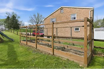 100 Tory Rd, Moon/Crescent Twp, PA 15108 - Photo 33