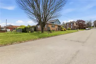 530 Center St, Boswell Boro, PA 15531 - Photo 37