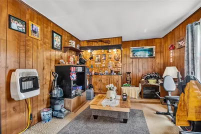 355 Sunset St, Canoe-Banks Townships, PA 15772 - Photo 13