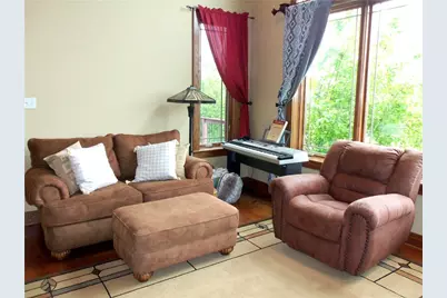 7011 Sunrise Lane, Mount Pleasant, PA 15057 - Photo 15