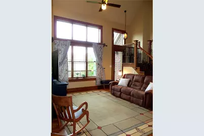 7011 Sunrise Lane, Mount Pleasant, PA 15057 - Photo 7