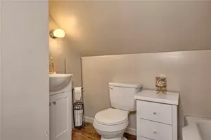 1016 Patterson Ave, Jeannette, PA 15644 - Photo 19