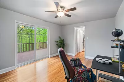 111 Greyfriar Dr, Pittsburgh, PA 15215 - Photo 19