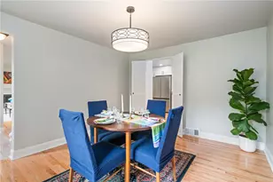 111 Greyfriar Dr, Pittsburgh, PA 15215 - Photo 9