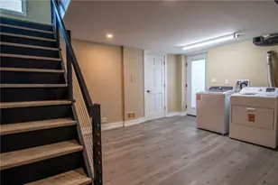 127 Dunbar Dr, Wilkins Township, PA 15235 - Photo 15