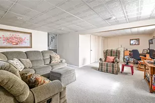 901 Roosevelt St, Conway, PA 15027 - Photo 19