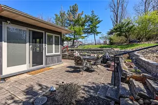 901 Roosevelt St, Conway, PA 15027 - Photo 23