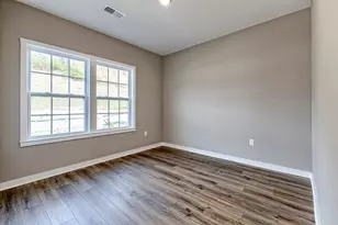 287 Olivia Dr, Pittsburgh, PA 15068 - Photo 21