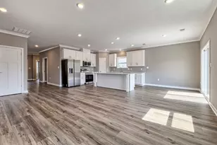 287 Olivia Dr, Pittsburgh, PA 15068 - Photo 5