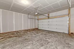 287 Olivia Dr, Pittsburgh, PA 15068 - Photo 27