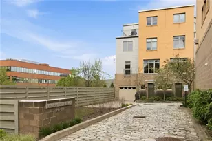 1850 Riverside Mews, Pittsburgh, PA 15203 - Photo 3