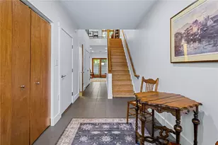 1850 Riverside Mews, Pittsburgh, PA 15203 - Photo 5