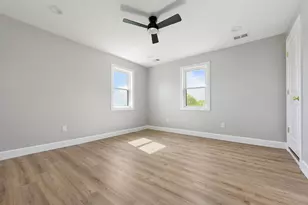1076 Chapel Rd, Center Township, PA 15061 - Photo 19