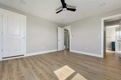 1076 Chapel Rd, Center Township, PA 15061 - Photo 25