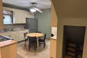 101 Linden St, Pittsburgh, PA 15116 - Photo 9