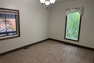 101 Linden St, Pittsburgh, PA 15116 - Photo 7