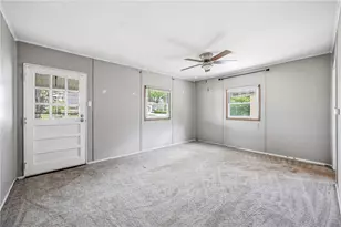 1919 W Washington St, Union Township, PA 16101 - Photo 9