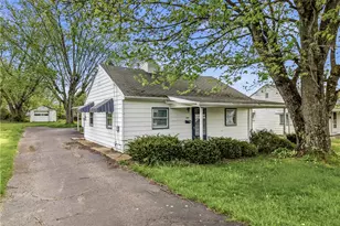 1919 W Washington St, Union Township, PA 16101 - Photo 5
