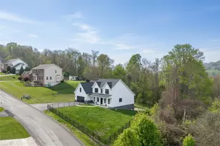 204 Skyline Dr, White Township, PA 15701 - Photo 3