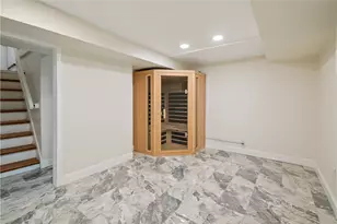 333 Redwood St, Pittsburgh, PA 15210 - Photo 21