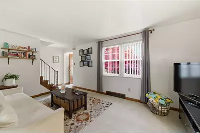 1136 Peermont Ave #1, Pittsburgh, PA 15216 - Photo 7