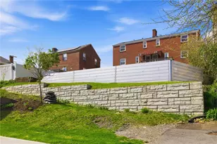 1136 Peermont Ave, Pittsburgh, PA 15216 - Photo 33