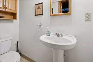 2378 Jenkinson Dr, Pittsburgh, PA 15237 - Photo 37