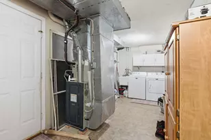 395 Jubilee Dr, Cecil, PA 15017 - Photo 23