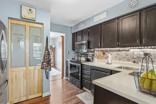 395 Jubilee Dr, Cecil, PA 15017 - Photo 11