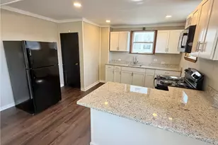 1510 Huron Ave, New Castle, PA 16101 - Photo 11