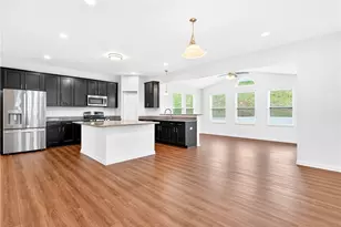 1058 Livorno Dr, Collier Township, PA 15071 - Photo 3