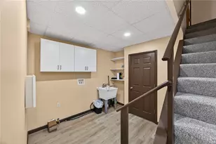 3816 Fleetwood Dr, West Mifflin, PA 15122 - Photo 25