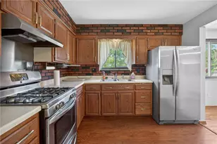 3816 Fleetwood Dr, West Mifflin, PA 15122 - Photo 11