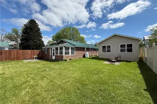 210 E 14th St, Saint Clair Township, PA 15944 - Photo 3