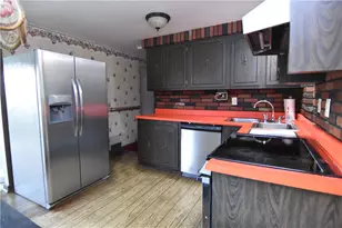 4237 School St, Munhall, PA 15120 - Photo 11