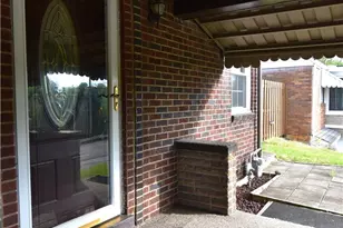 4237 School St, Munhall, PA 15120 - Photo 5