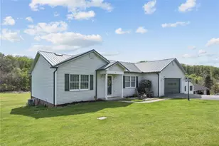 115 Pigeon Creek Rd, Somerset Twp, PA 15330 - Photo 9