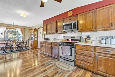 6437 Tuscarawas Rd, Ohioville, PA 15059 - Photo 13