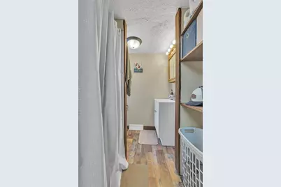 6437 Tuscarawas Rd, Ohioville, PA 15059 - Photo 17