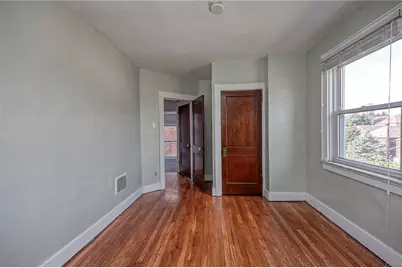 121 W Stanton Ct, Pittsburgh, PA 15201 - Photo 13