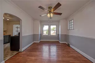 121 W Stanton Ct, Pittsburgh, PA 15201 - Photo 7