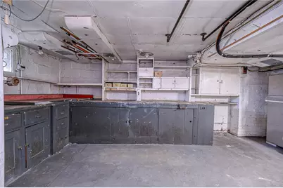 121 W Stanton Ct, Pittsburgh, PA 15201 - Photo 19